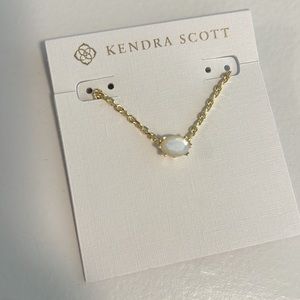 Kendra Scott necklace Caitlin pendant gold